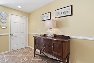 1120 Sarah Jean Cir unit 204, Naples, FL 34110 - photo 4