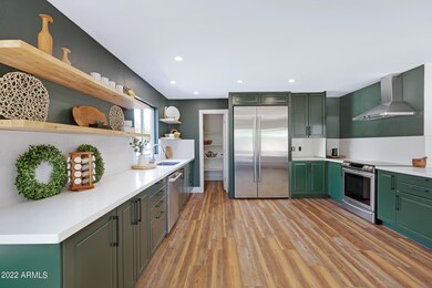 2474 E Del Rio Ct-13