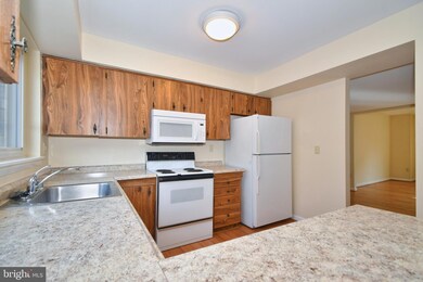 7212 Lasting Light Way, Columbia, MD 21045 - photo 7