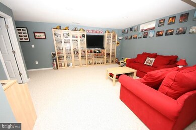 911 George Ave, Essex, MD 21221 - photo 6