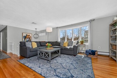 4 Sherman Place Ct, Woburn, MA 01801 - photo 2