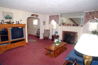 2220 Hillcrest Rd, Drexel Hill, PA 19026 - photo 7