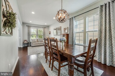 803 S Haines Cir, Downingtown, PA 19335 - photo 5