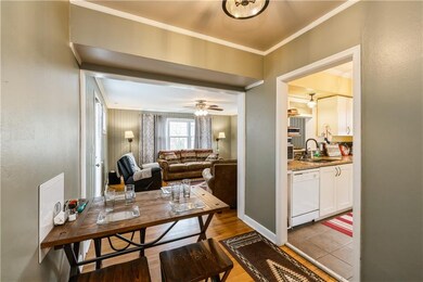 2522 47th St, Des Moines, IA 50310 - photo 4