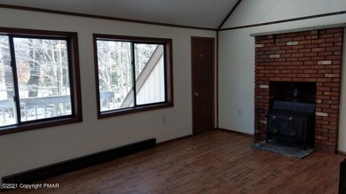 7210 Crescent Ln, Tobyhanna, PA 18466 - photo 6