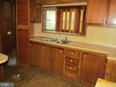 9206 Lawyers Rd, Spotsylvania, VA 22551 - photo 2