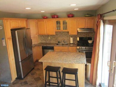 115 Danbury Ct, East Windsor, NJ 08520 - photo 3