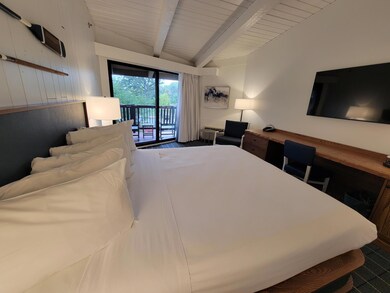 King Bed
