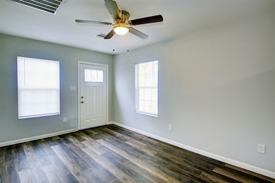 8627 Wileyvale Rd unit B, Houston, TX 77016 - photo 7