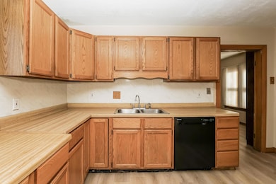 624 2nd Ave S, South Saint Paul, MN 55075 - photo 6