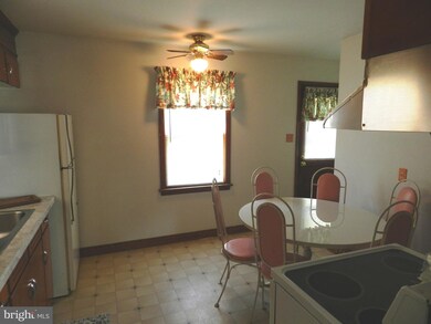 17516 Lexington Ave, Hagerstown, MD 21740 - photo 6