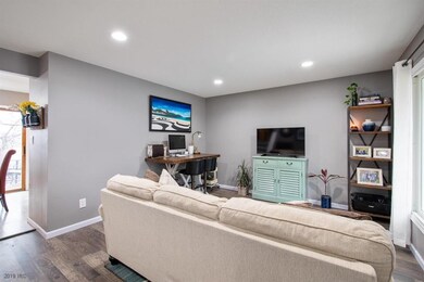 712 E Spring St, Des Moines, IA 50315 - photo 5