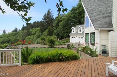 Wrap Around Deck