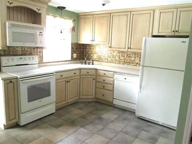 66 Great Brook Rd, Milford, NH 03055 - photo 5