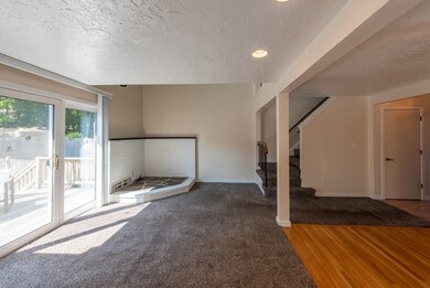 1000 Pleasant St unit 1, East Weymouth, MA 02189 - photo 5