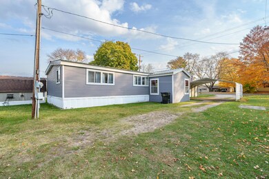 13th_St_372_Plainwell_49080-30
