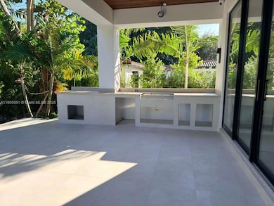 1409 Algardi Ave, Miami, FL 33146 - photo 5