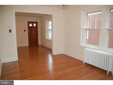 111 N Towamencin Ave, Lansdale, PA 19446 - photo 7