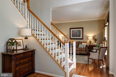 309 Locust Grove Dr, Purcellville, VA 20132 - photo 3