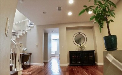 26820 Marina Point Ln unit 4, Valencia, CA 91355 - photo 3