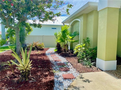 2648 SW 31st Ln, Cape Coral, FL 33914 - photo 6