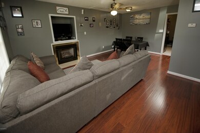 125 Settlers Cir, Jacksonville, NC 28546 - photo 6