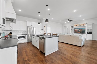 108 Chisolm Trail, Pottsboro, TX 75076 - photo 7