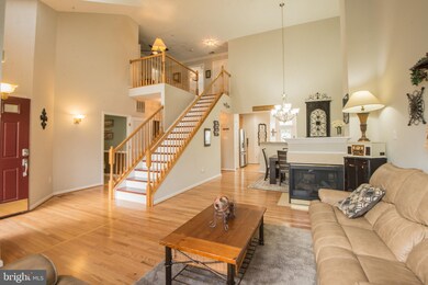 237 Teapot Ct, Reisterstown, MD 21136 - photo 3