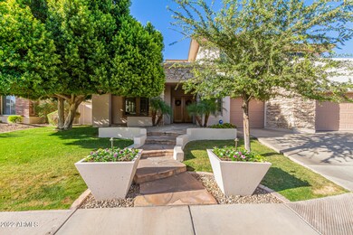 68 E Vinedo Ln, Tempe, AZ 85284 - photo 2