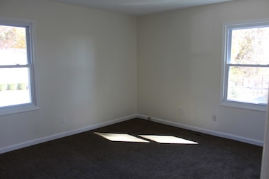 139 Gilkey Dr, Hopkinsville, KY 42240 - photo 5