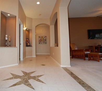 05 - Front Hall