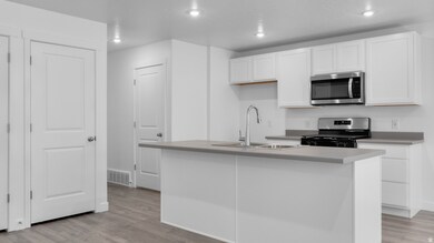 1737 N Patchwork Ave unit 1266, Tooele, UT 84074 - photo 6