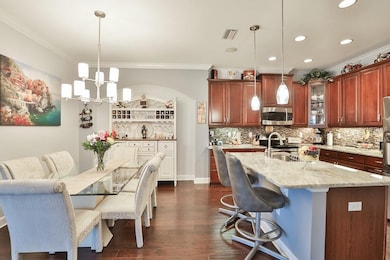 2509 Sapphire Greens Ln, Sun City Center, FL 33573 - photo 7