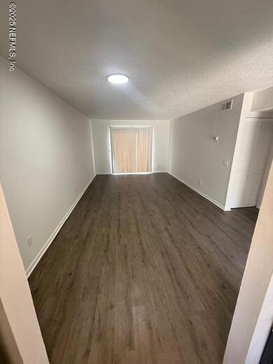 1529 Pullen Rd unit 5, Jacksonville, FL 32216 - photo 3