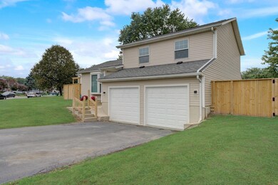 2-web-or-mls-Clement Dr-002