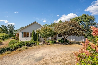 21 Old County Rd, Southampton, MA 01073 - photo 4