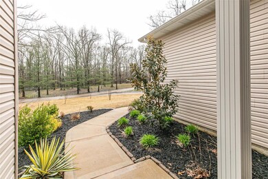 5811 Melissa Ln, Poplar Bluff, MO 63901 - photo 2