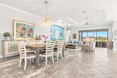 Large and bright dining room/living room