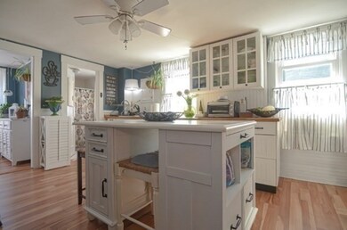 38 Depot St unit 3, Milford, MA 01757 - photo 3