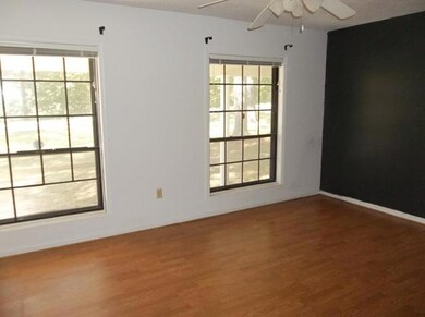 3811 N 7th Ave, Laurel, MS 39440 - photo 6