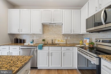 7724 English Oak Cir, Elkridge, MD 21075 - photo 6