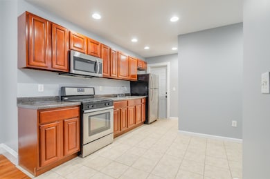 396 Union St unit 1, Jersey City, NJ 07304 - photo 2