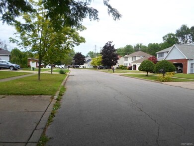 544 Homestead Dr, North Tonawanda, NY 14120 - photo 3