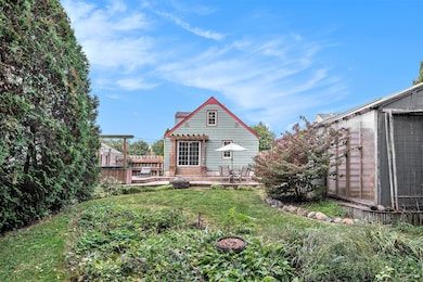 1228 Spring Ave NE, Grand Rapids, MI 49505 - photo 7