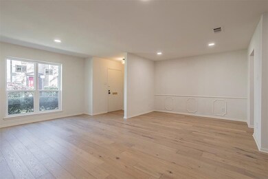 14445 Misty Meadow Ln unit L, Houston, TX 77079 - photo 4