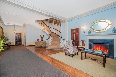 120 E 80th St unit Parlor Floor, New York, NY 10075 - photo 5