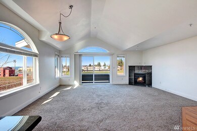 641 Bell St unit 201, Edmonds, WA 98020 - photo 6