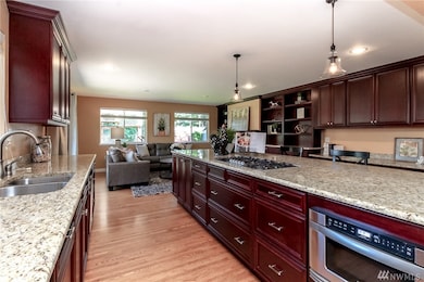 4209 Juniper Dr W, University Place, WA 98466 - photo 7