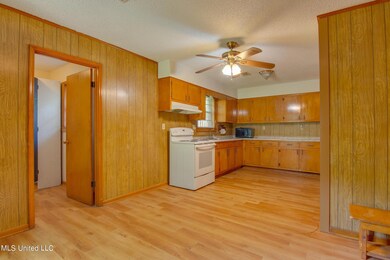 2252 Fuhrer St, Hernando, MS 38632 - photo 4