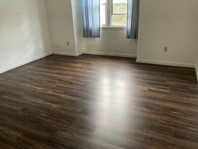 64 Tennis Plaza Rd unit 17, Dracut, MA 01826 - photo 6